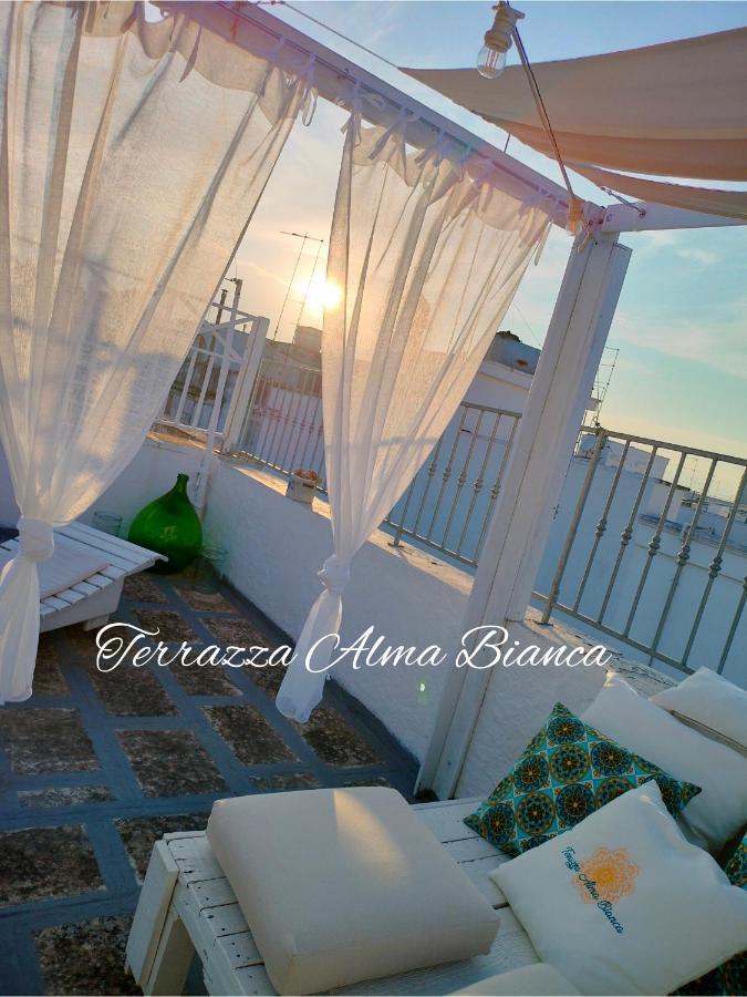 Terrazza Alma Bianca Leilighet Ostuni Eksteriør bilde